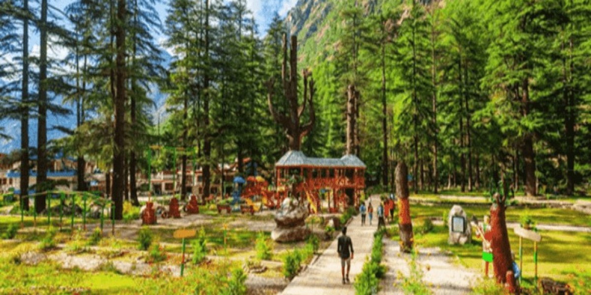 Himachal Pradesh Wellness Retreats: Family Tour Packages for Rejuvenation